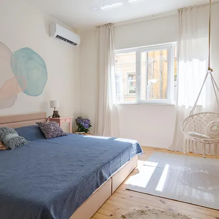 Little Perfection - Super King Size Bed - Wifi 200 Mbp * София